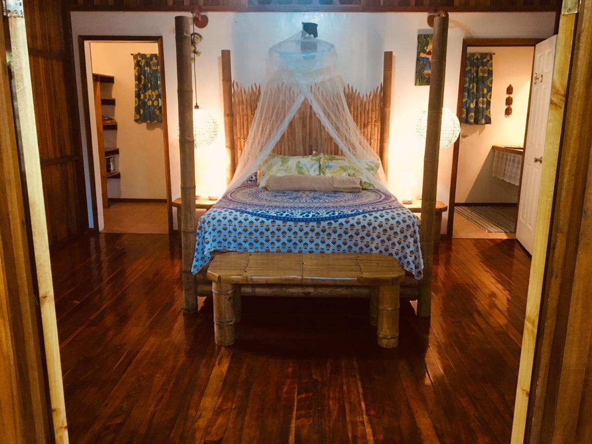 Coral Hill Bungalows Cahuita Eksteriør billede