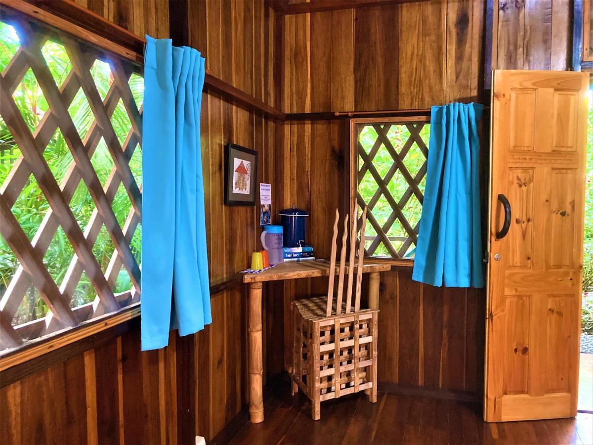 Coral Hill Bungalows Cahuita Eksteriør billede